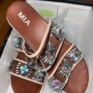 Mia Sandals